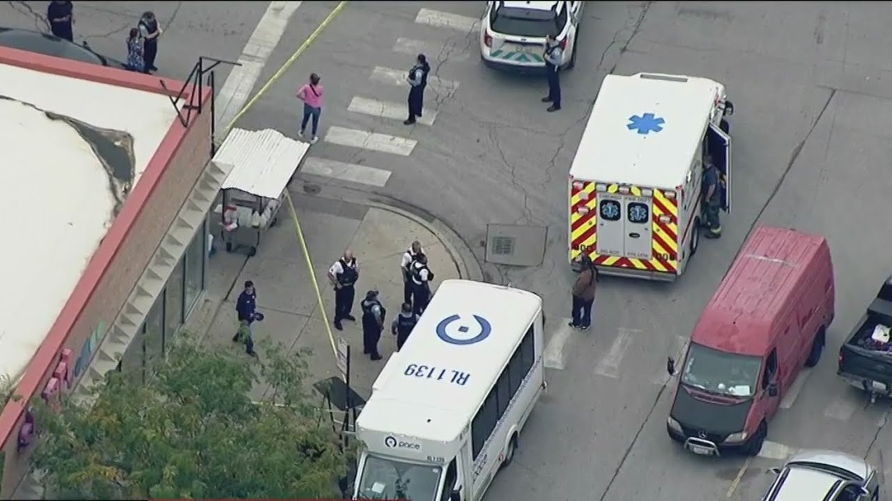 Shooting investigation in South Chicago