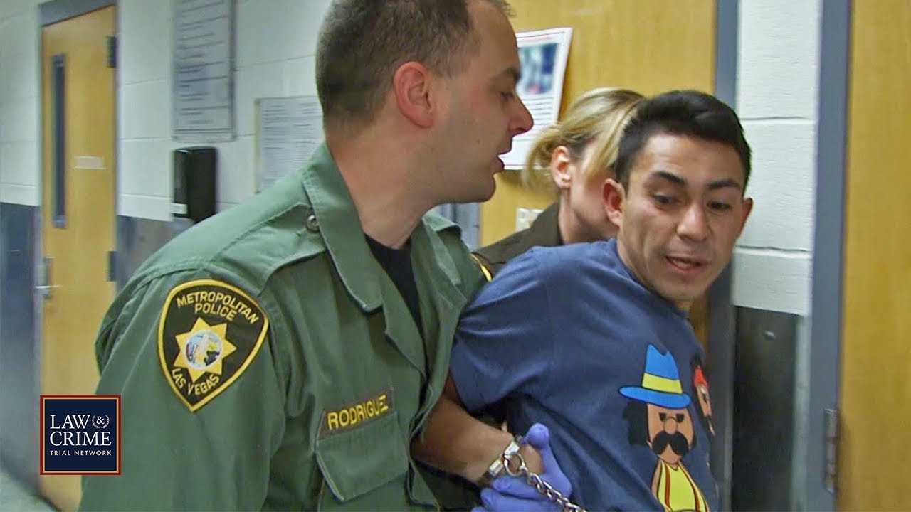 'Challenged Them to Fight': New Years Partier Gives Officers a Difficult Time (JAIL)