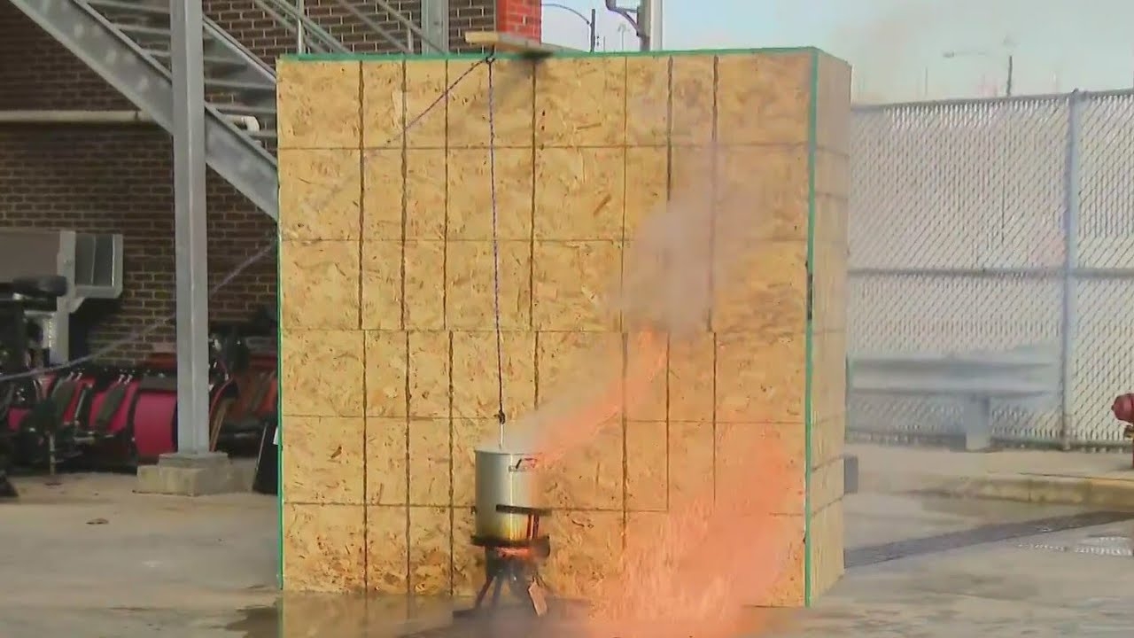 Chicago firefighters show how not to cook a turkey this Thanksgiving