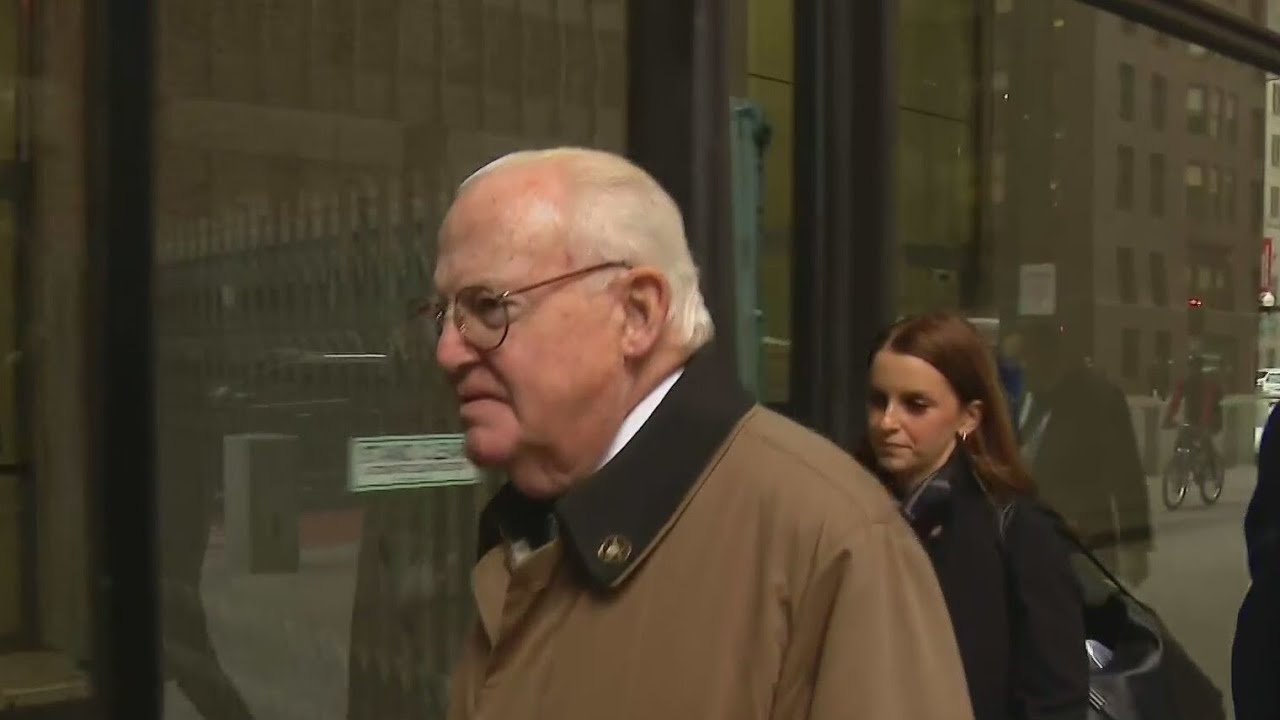 Jury selection could possibly be complete by Thursday in former Ald. Ed burke trial