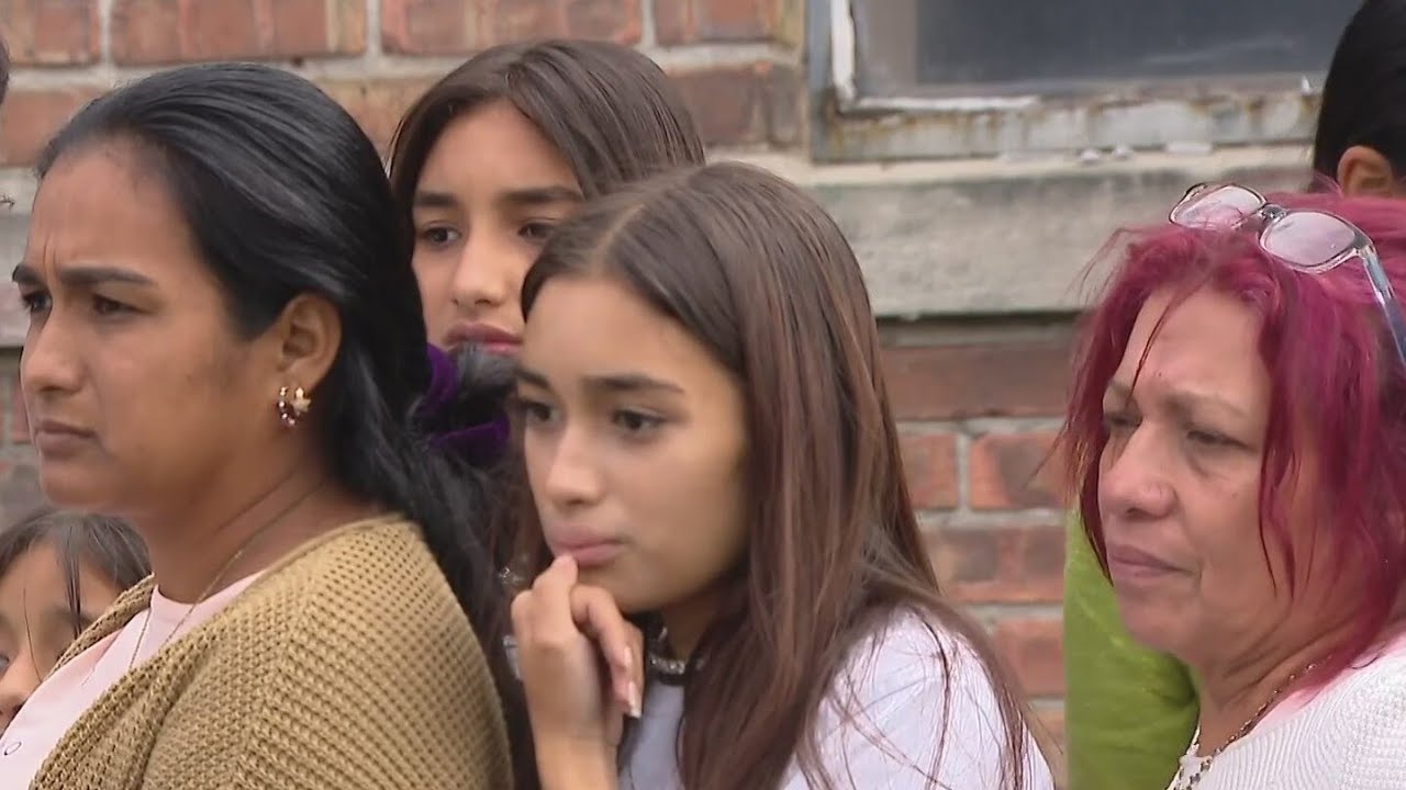 Some migrants in Chicago aren't available for federal Temporary Protected Status