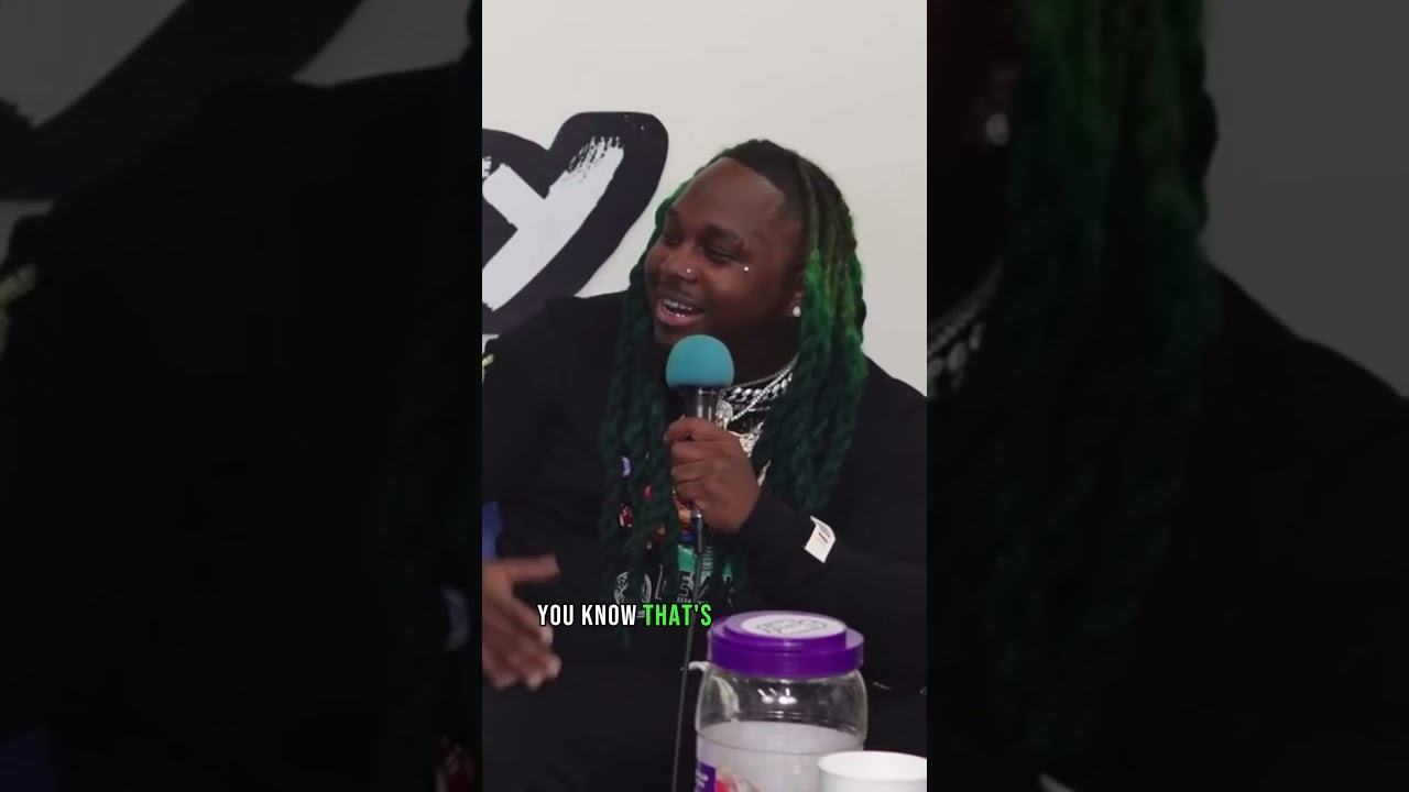 #sexyyred Gets Groped At Venue Appearance & A Brawl Begins #iknowyouaintsaythat #uglymoneypodcast