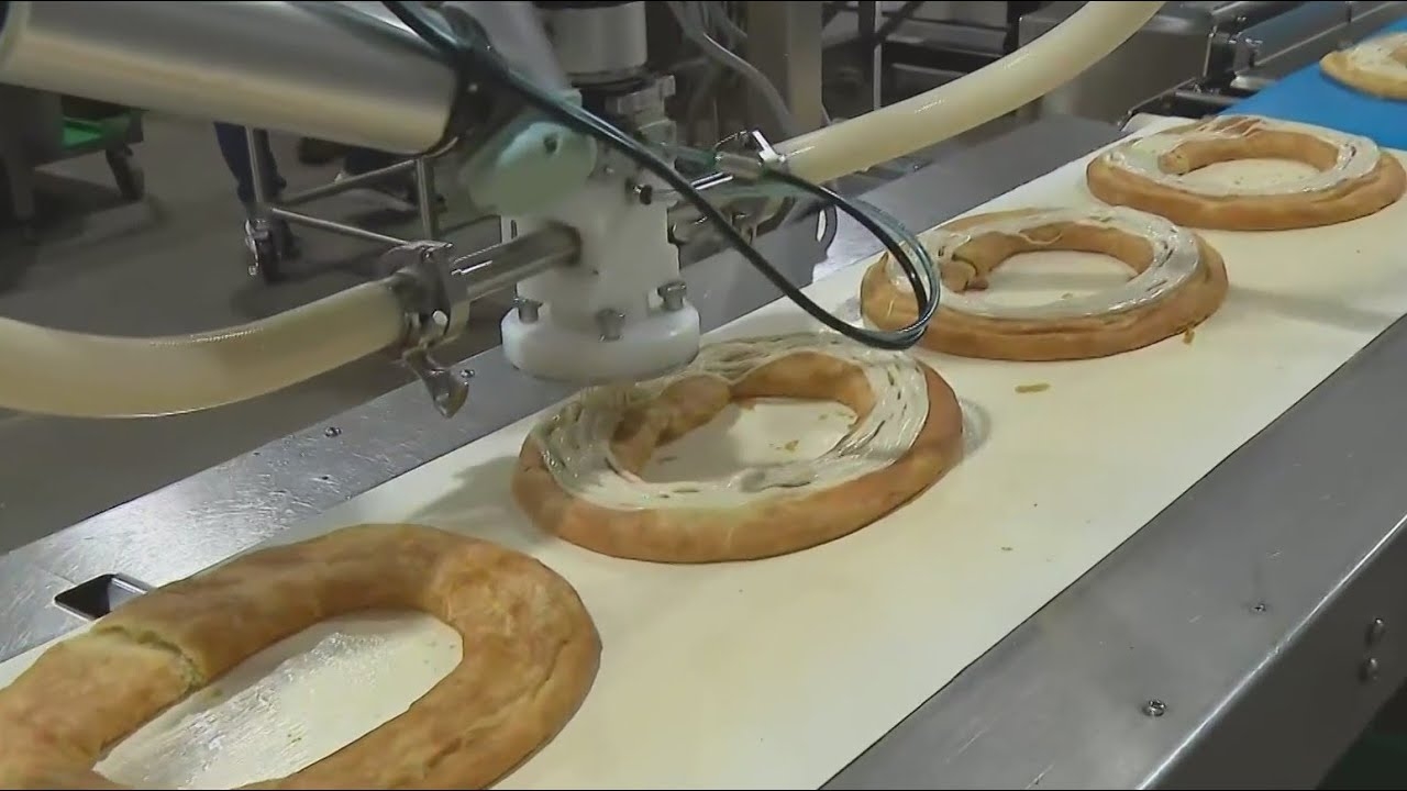 Racine, Wisconsin highlights tasty, traditional holiday treat