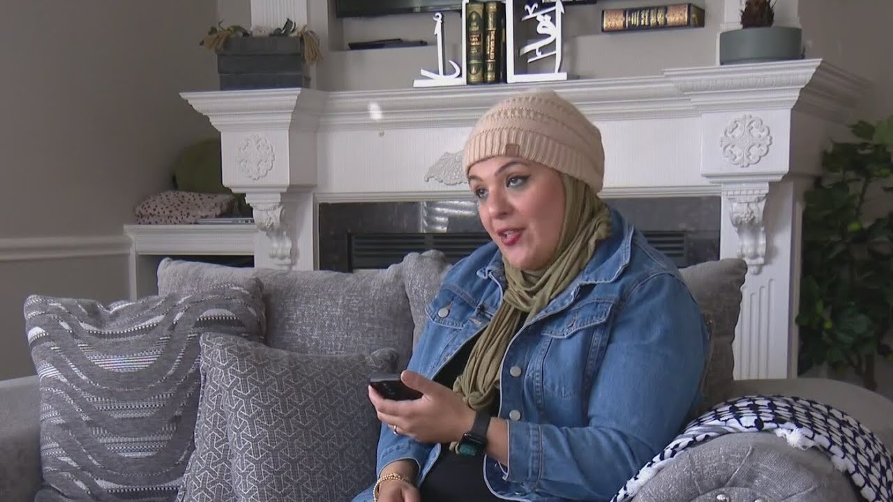Suburban Chicago woman receives more hate mail for 'Free Palestine' sign
