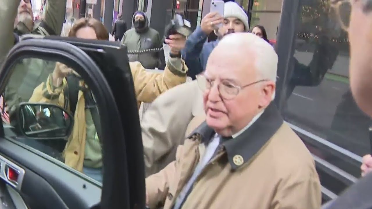 Powerful former Ald. Ed Burke found guilty on 13 corruption counts