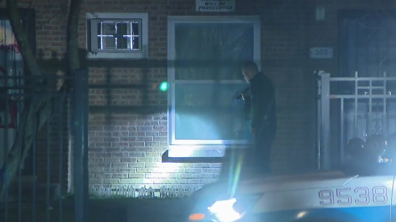 Boy, 11, struck by stray bullet on Chicago's South Side