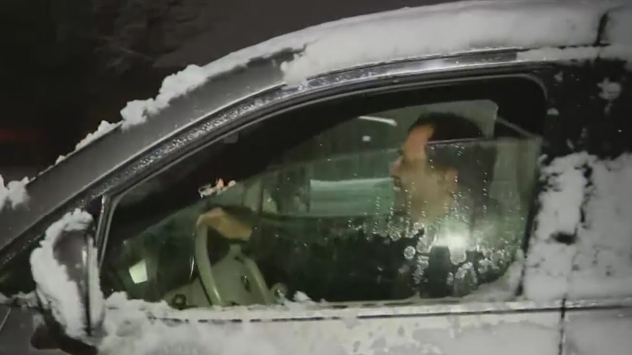 Chicago's northwest suburbs dig out from winter storm