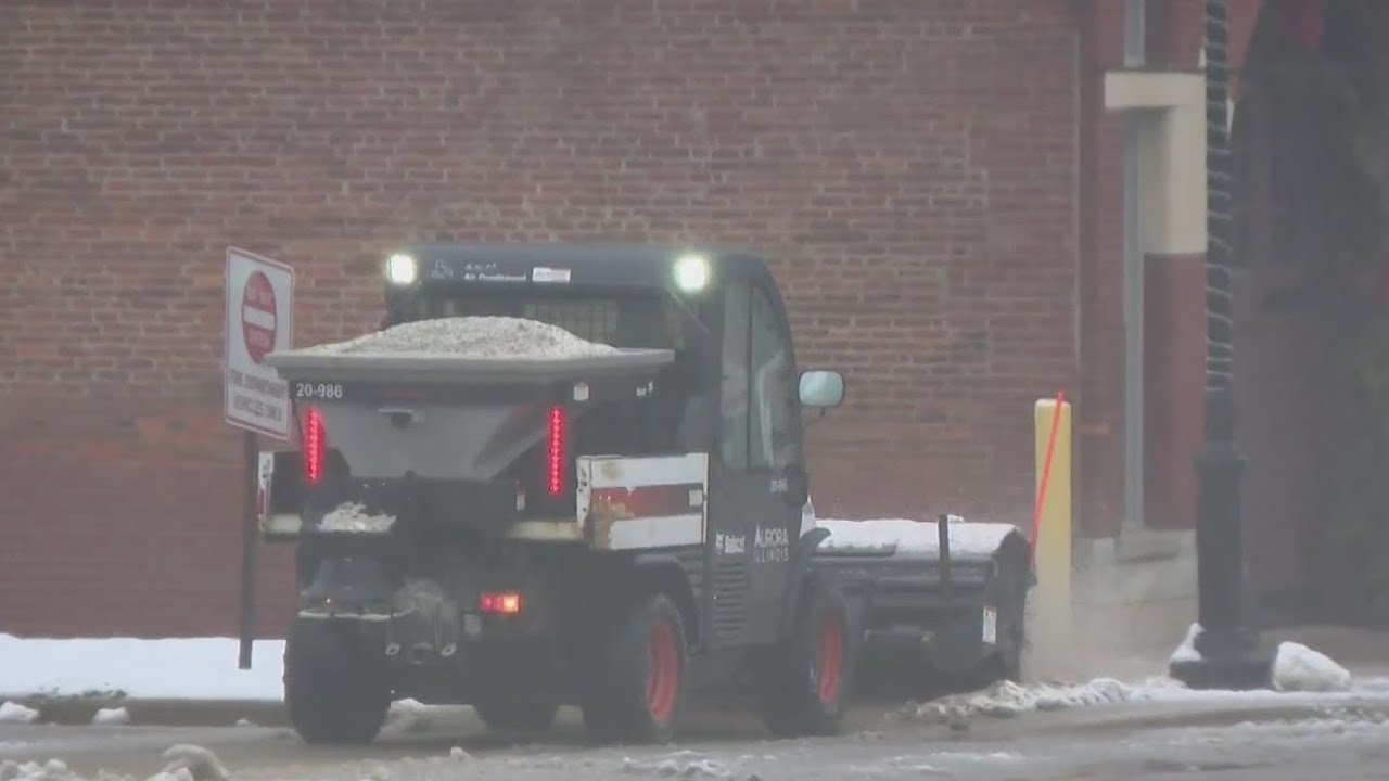 Crews work overtime to clear streets of snow in Chicago's western suburbs