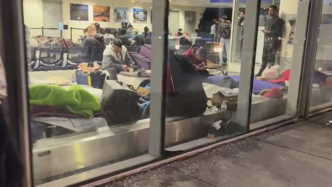 Concerns about shelter space, cold weather amid migrant crisis