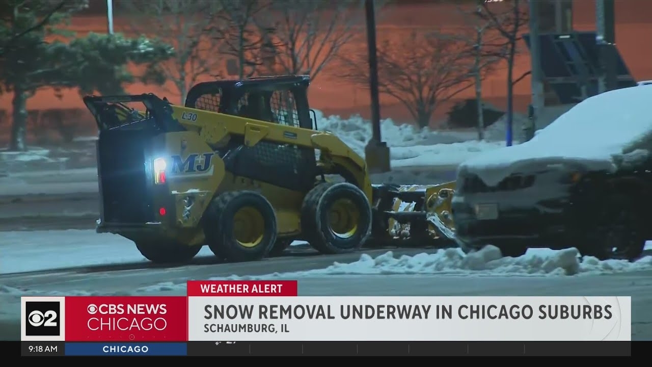 Snow removal underway in Chicago suburbs