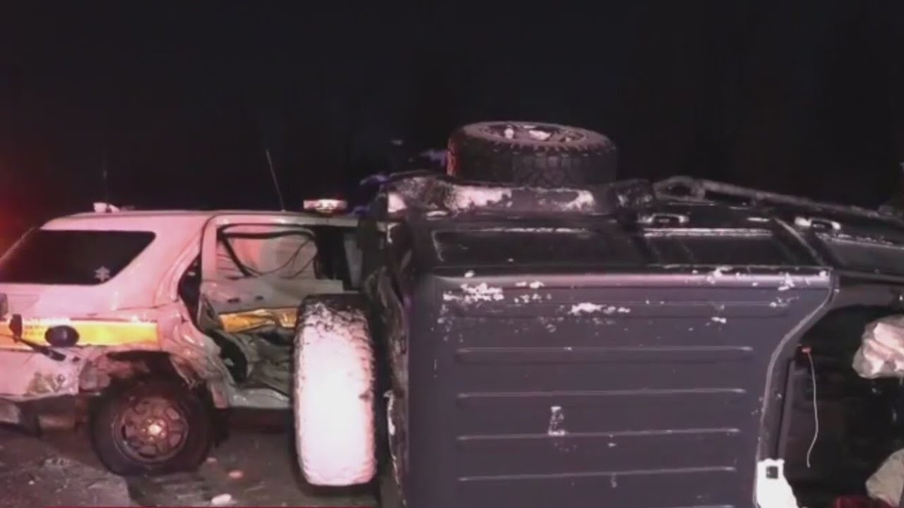 ISP trooper hurt in multi-car crash on I-290 near Mill Road