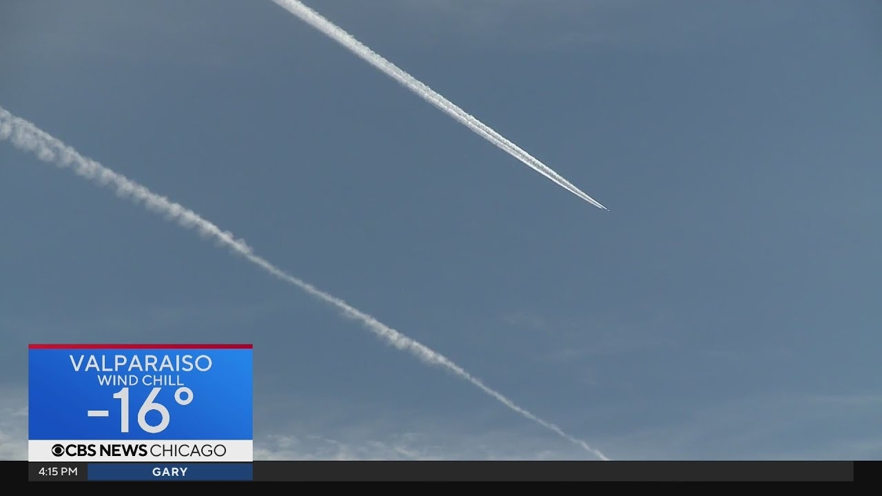 Contrails from airplanes are warming the planet. Could AI offer a solution?