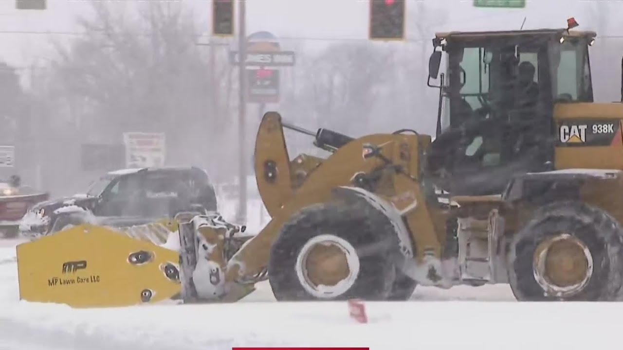 Indiana residents try to dig out after several inches of lake effect snow falls