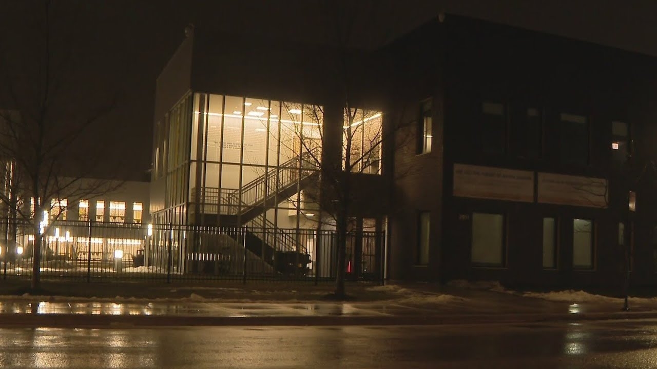 Chicago Public Schools leaders review charter school contracts