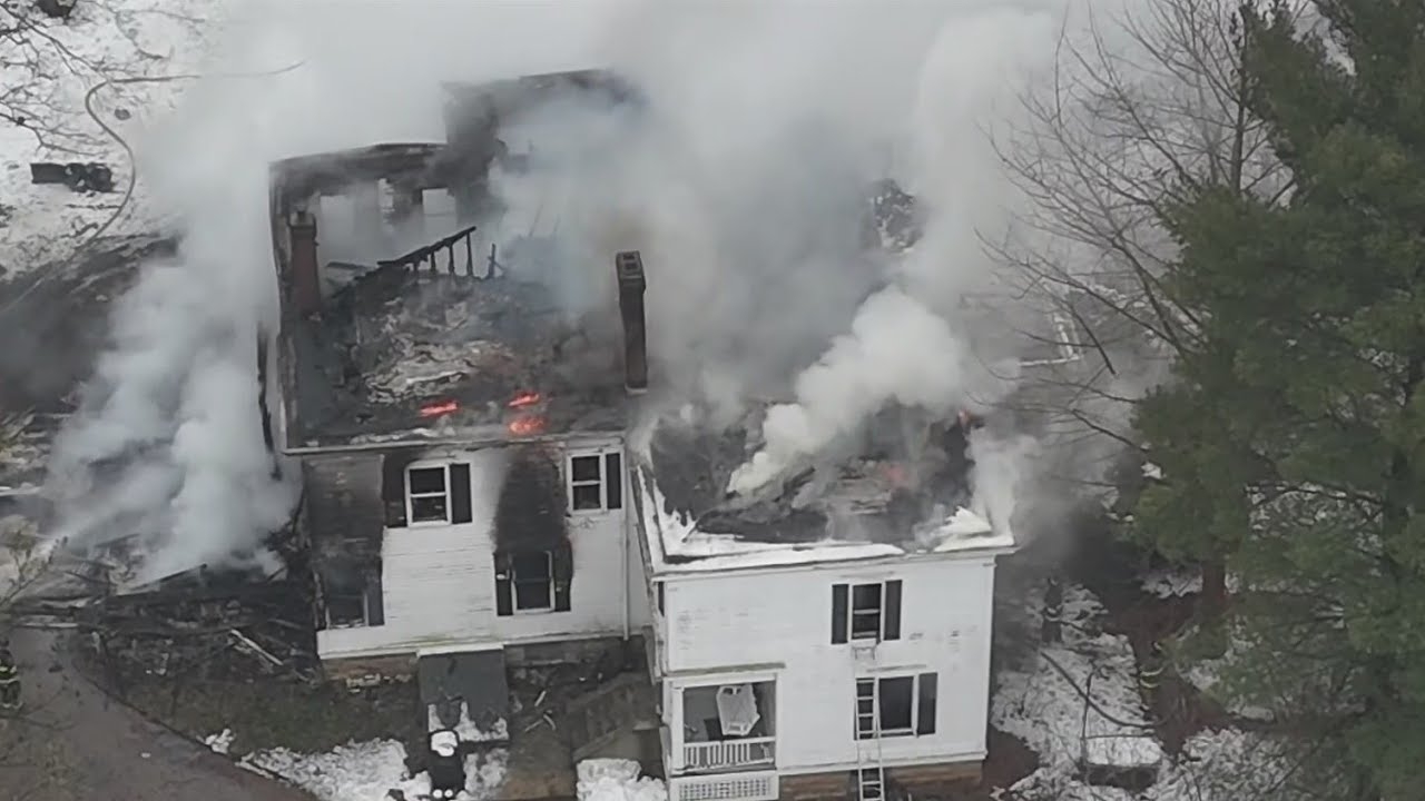 Large fire, water main break lead to boil order in west Chicago suburb