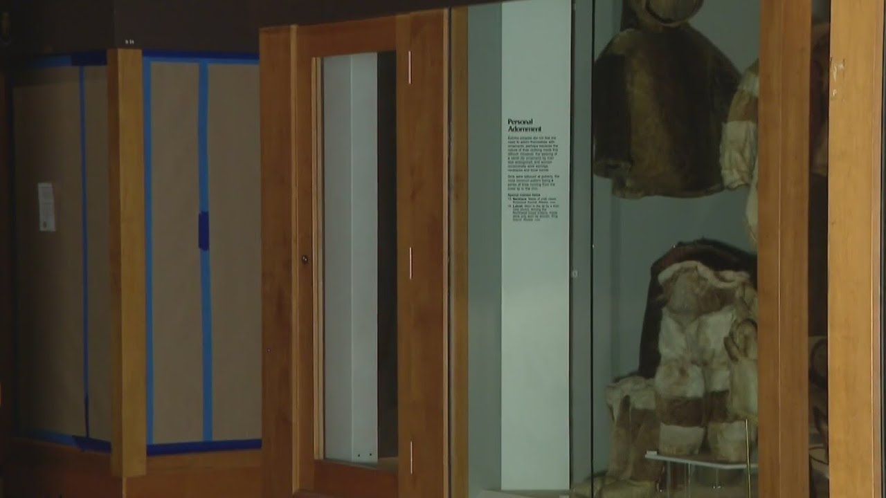 Field Museum covers some Native American displays