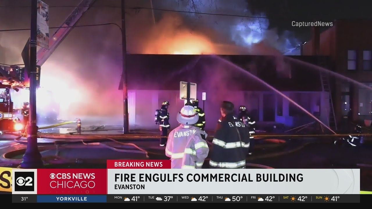 11 fire departments battle massive building fire in north Chicago suburb