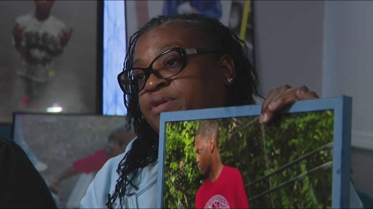 Family speaks out about Chicago teen's murder