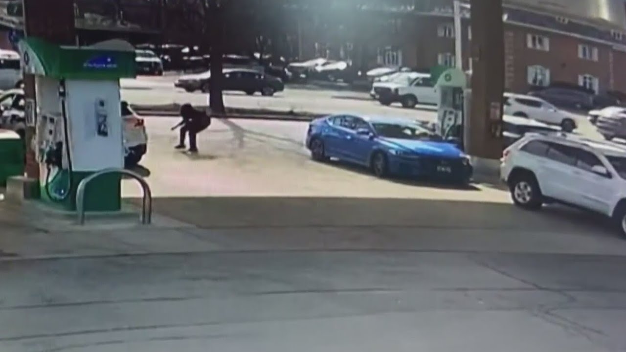 Hiding thief steals car at west suburban Chicago gas station
