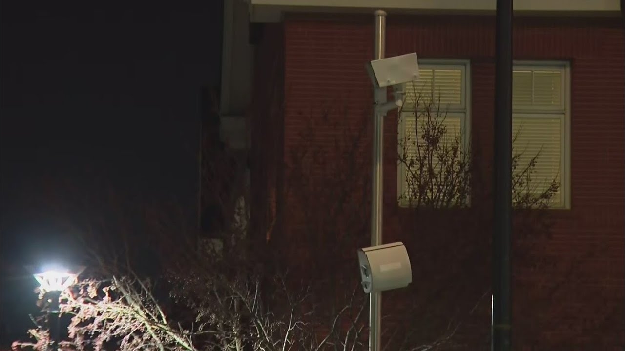 Neighbors frustrated with 'speed trap' in South Side Chicago neighborhood