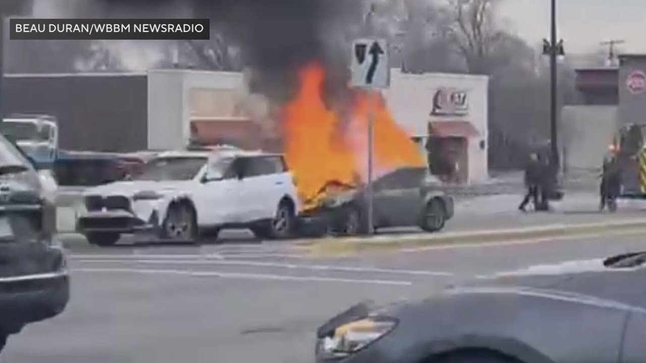 Crash in north Chicago suburbs leads to car fire