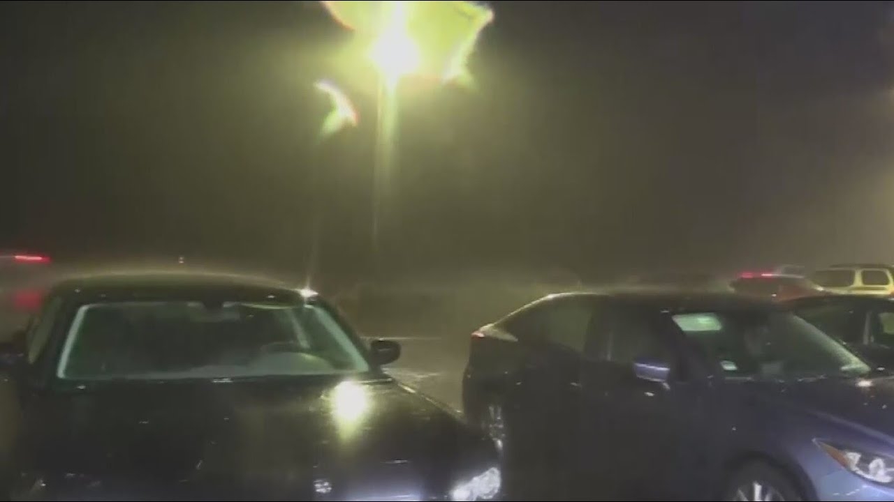 Travelers run for cover at O'Hare amid severe storms