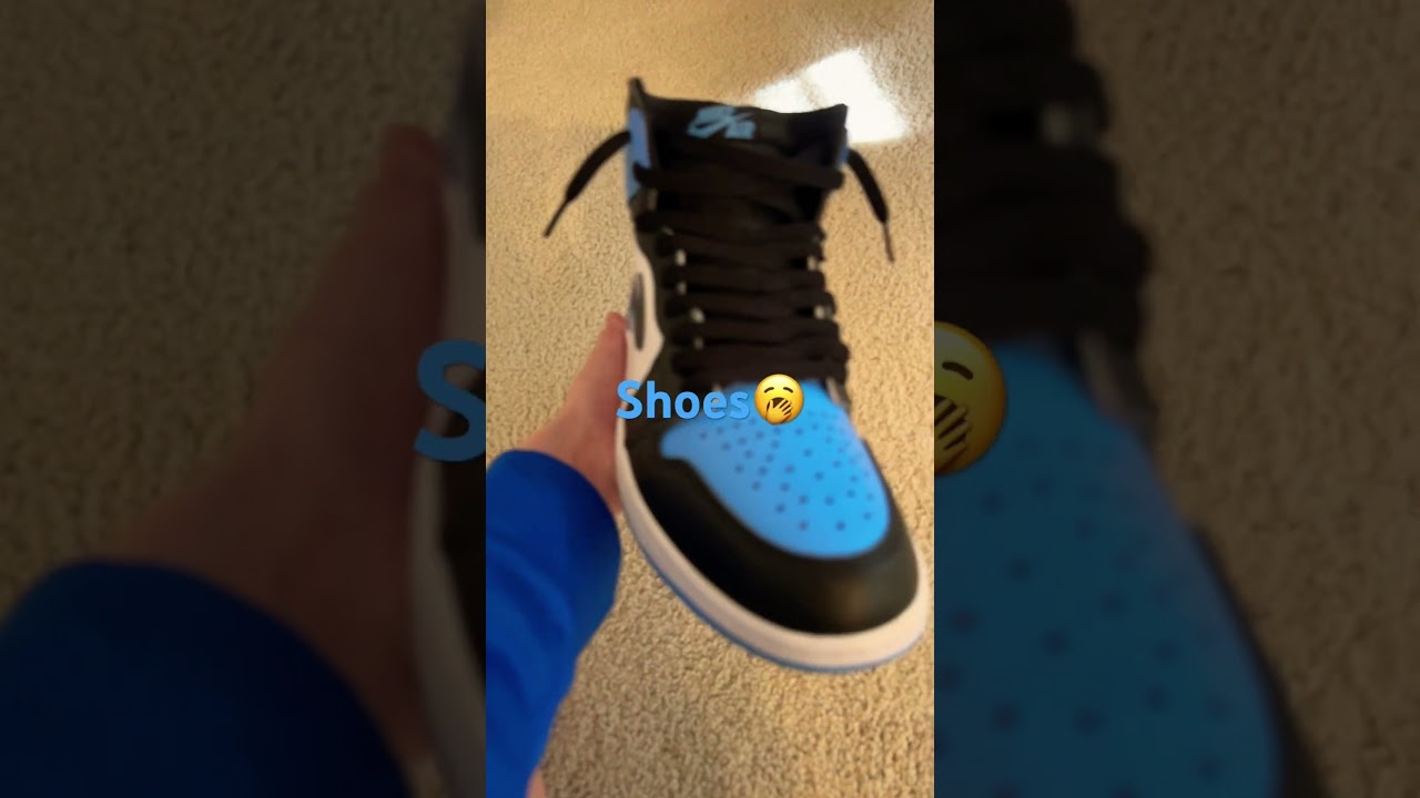 #shorts #sneakerhead #fyp #yt #drip #viral #jordan #yeezy #icespice