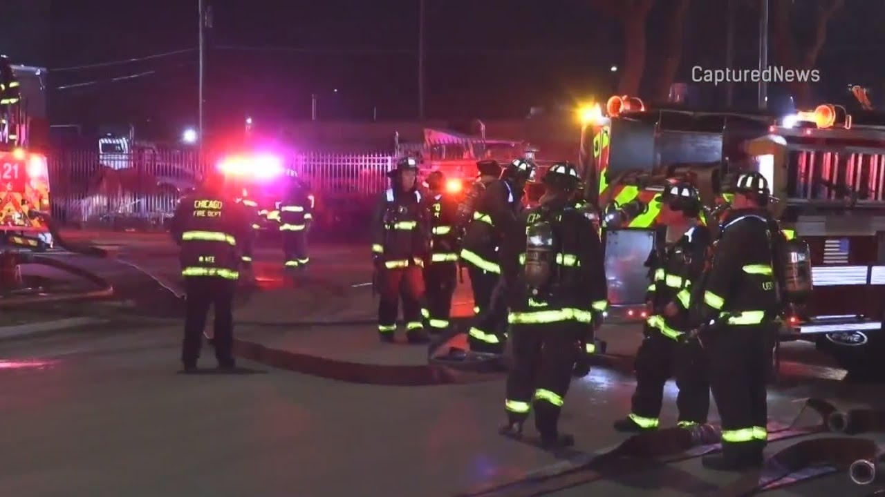 Warehouse fire on Chicago's Near West Side leads to roof collapse