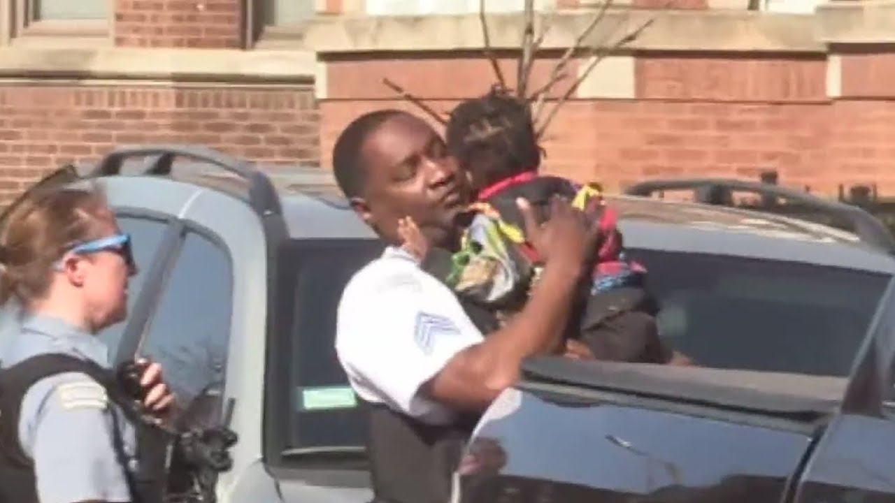 Chicago Police officers save child during medical emergency