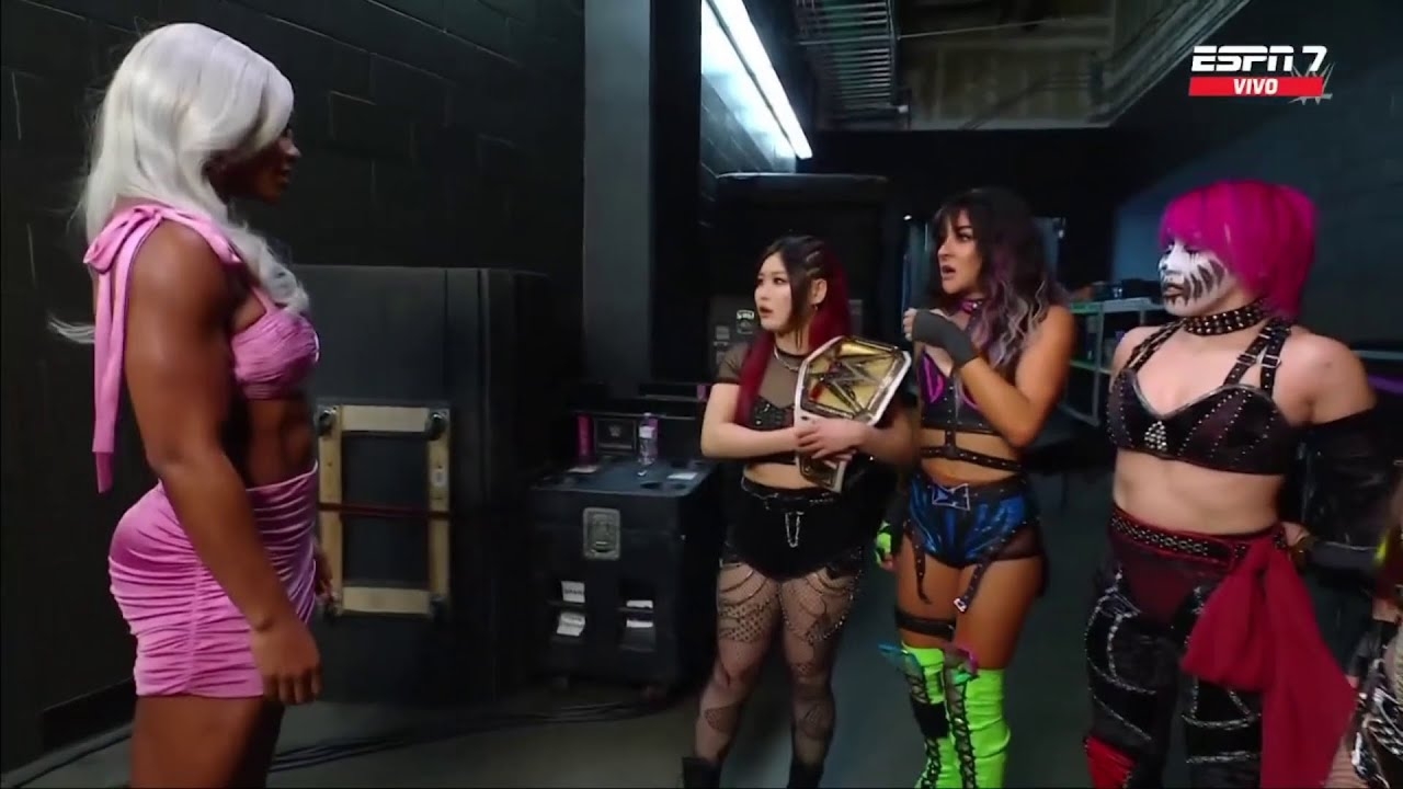 Jade Cargill confronta a Iyo Sky & Damage CTRL en Backstage - WWE Smackdown 01/03/2024 (En Espaol)