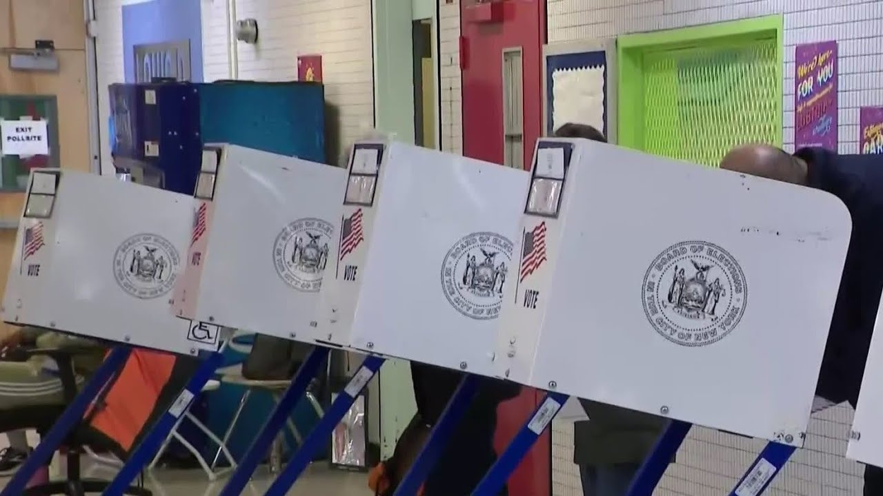 Voters in 15 states to head to polls on Super Tuesday