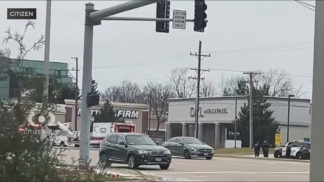 Pedestrian hit, killed by vehicle in Chicago's western suburbs