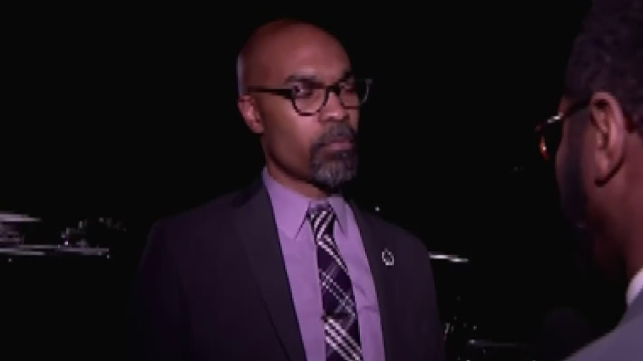 Police chief fired in south Chicago suburb of Flossmoor