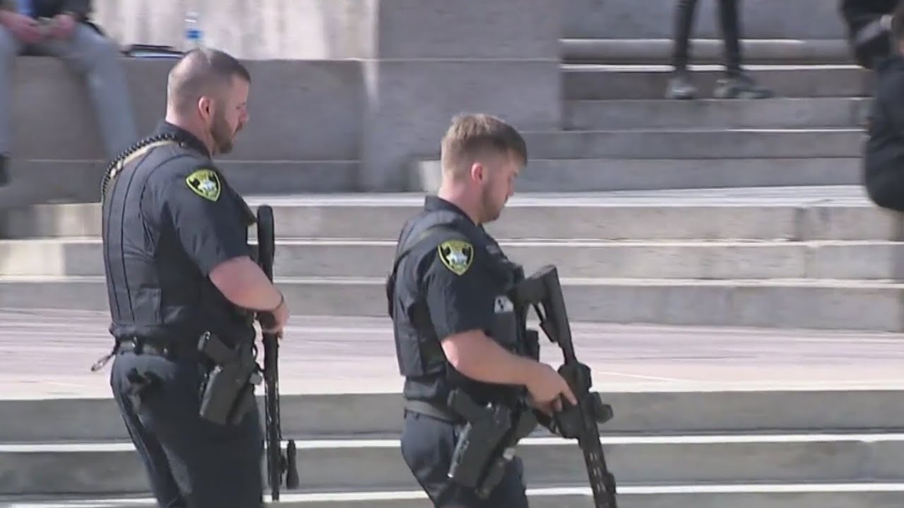 Threat prompts Illinois State Capitol lockdown