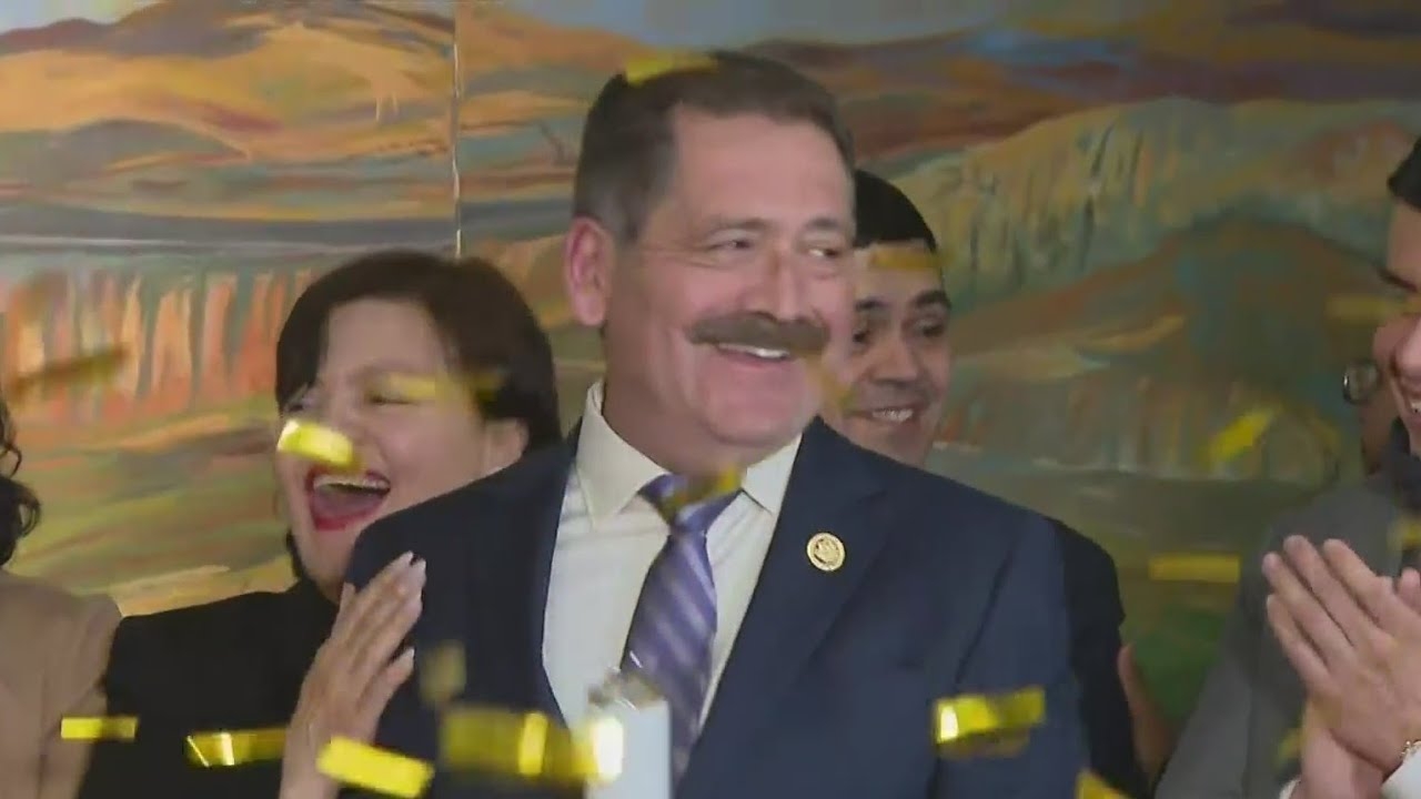 U.S. Rep. Chuy Garcia fends off primary challenge from Chicago Ald. Raymond Lopez