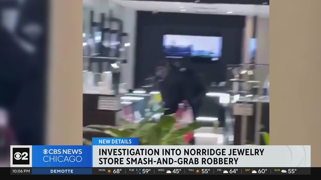 Police probe smash-and-grab robbery at northwest suburban Chicago jewelry store
