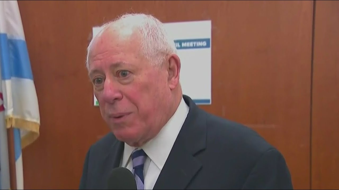 Ex-Illinois Gov. Pat Quinn proposes putting new stadiums for Bears, White Sox up for vote