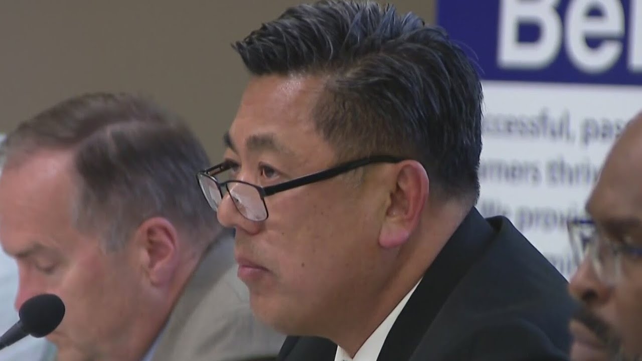 District 100 school bard to consider placing Fenton superintendent on leave