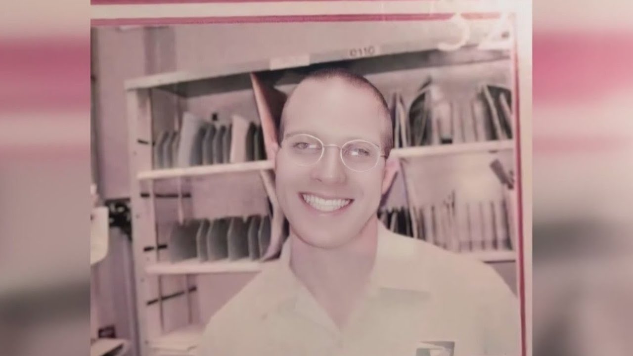 Rockford mail carrier killed in stabbing honored by coworkers, neighbors