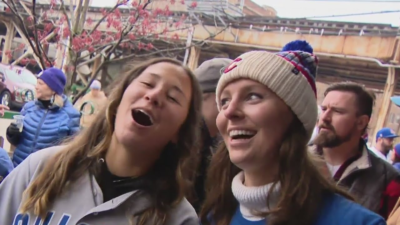 Chicago Cubs fans flock to Wrigley Field for team's home opener