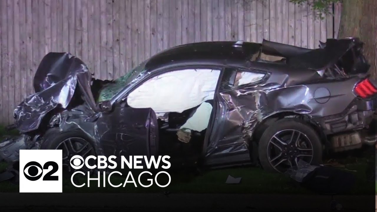 Teen dead, 3 critically injured in crash in Glenview