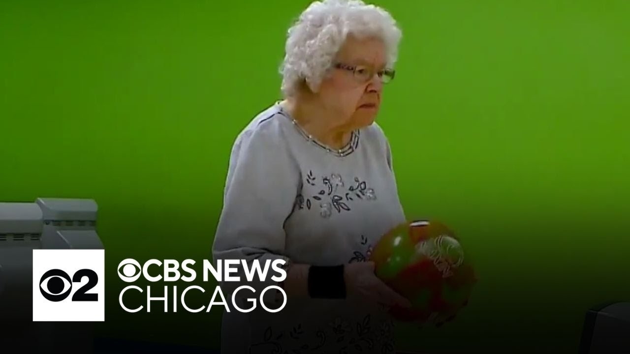 91-year-old Wisconsin woman still goes bowling every Wednesday