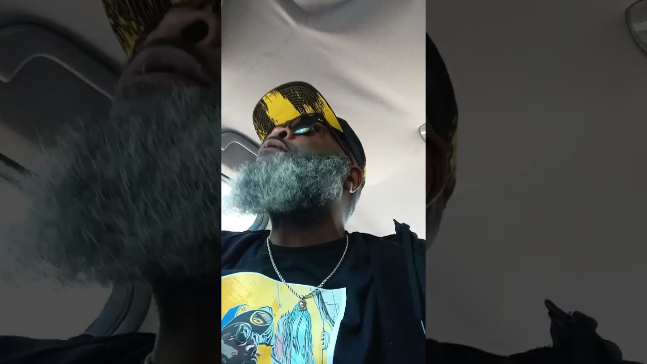 Drake and Dj Akademiks sued!  #drake #djakademiks #shortvideo #breakingnews #viral #new #beef