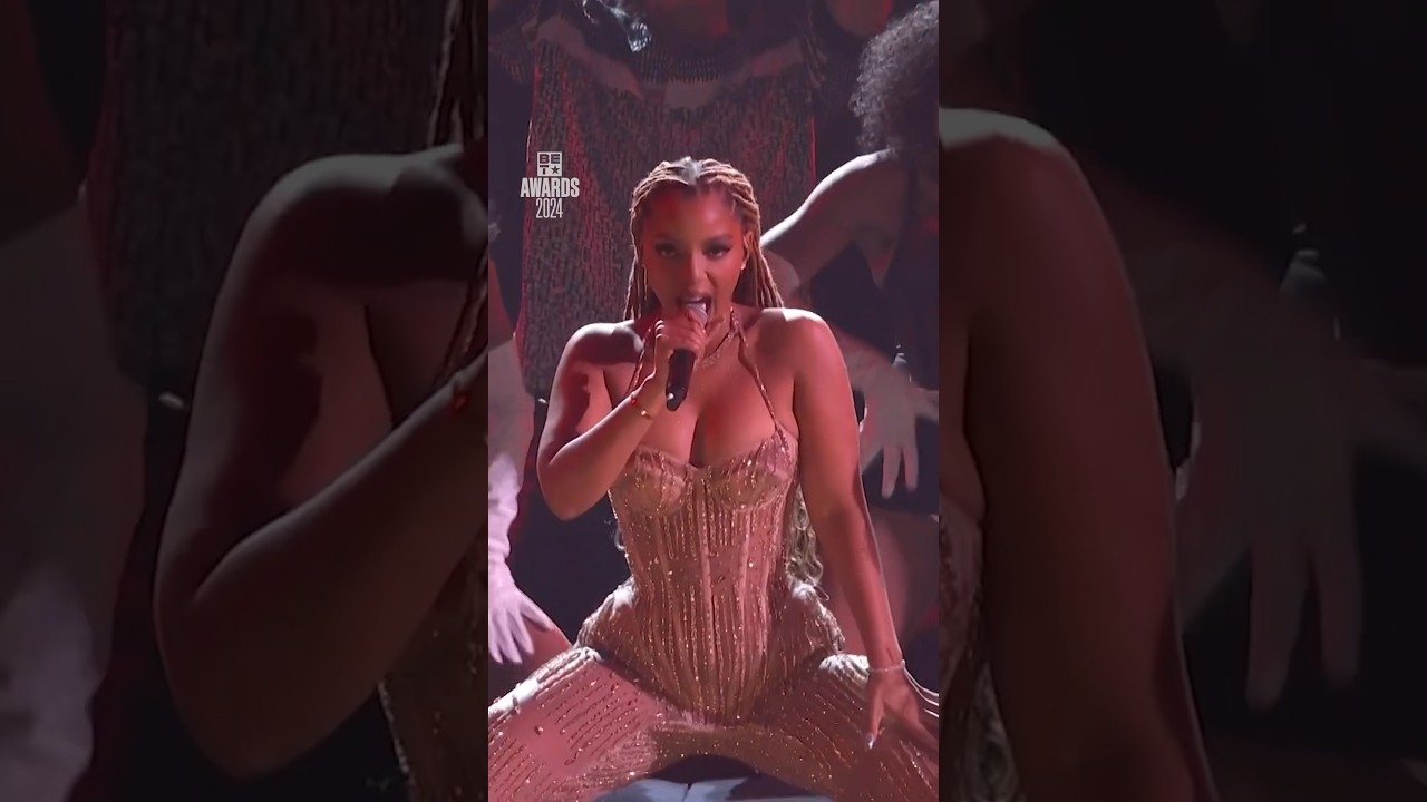 Chle Bodies Usher Tribute With Good Kisser | BET Awards 24