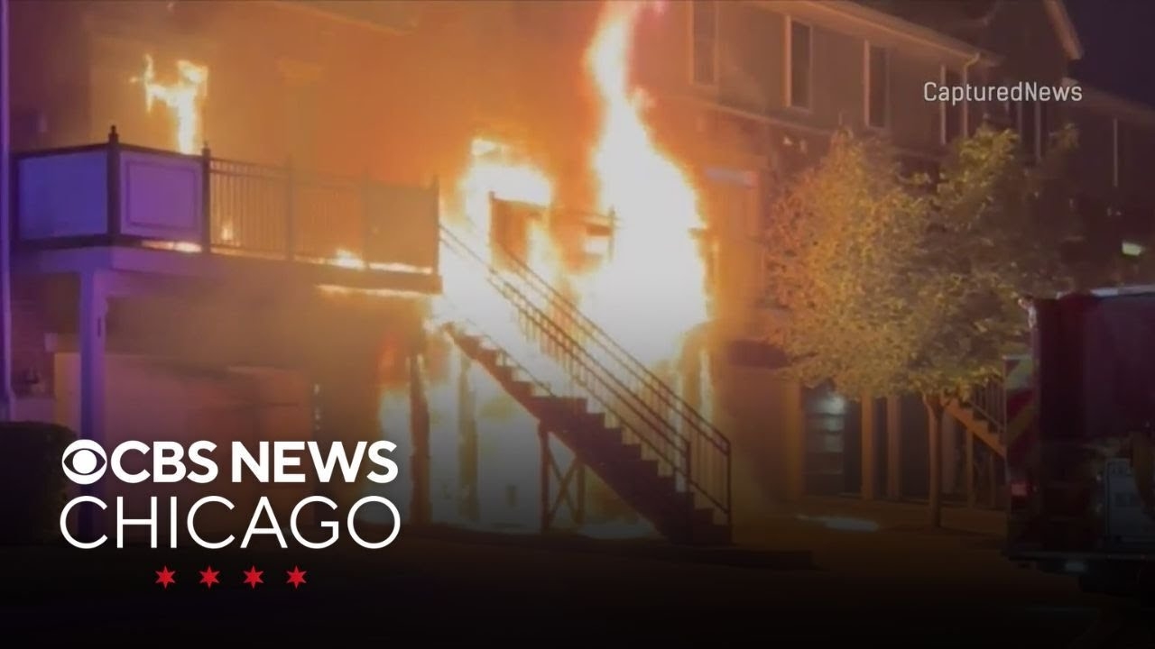 Townhouse fire in Arlington Heights displaces six families