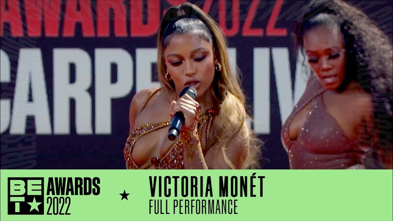 Victoria Mont Serves Vocals On Her BET Pre-Show Performance  | BET Awards '22