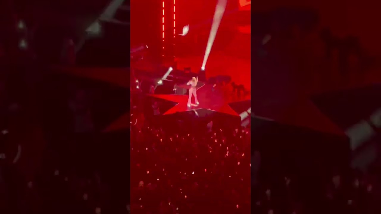Sexxy Red at Barclays