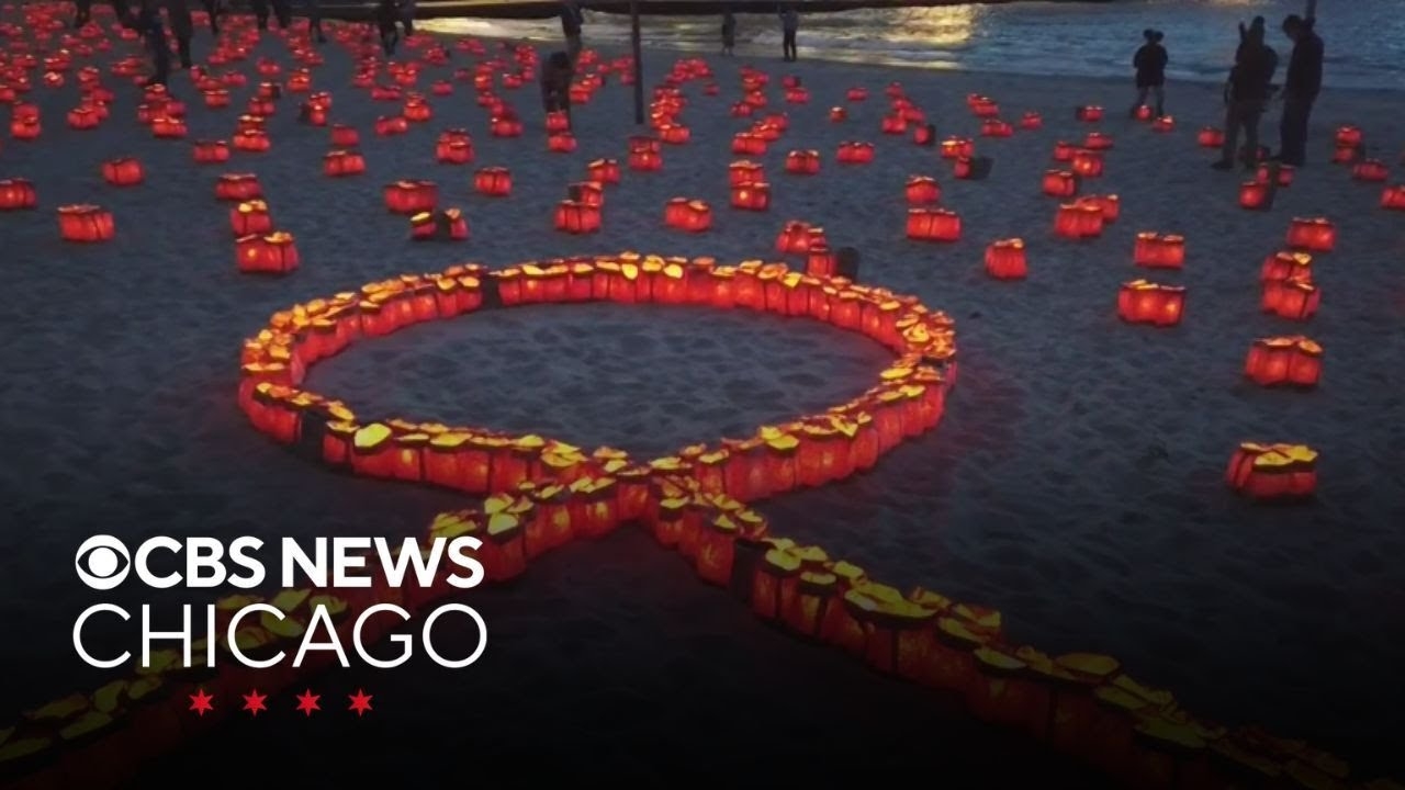 Advocates light up Chicago's lakefront for domestic violence awareness