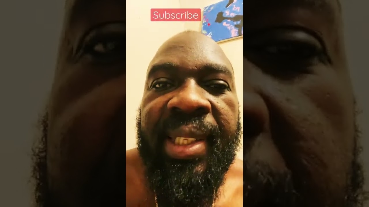 Legendary moment with an announcer talking about 2Pac when he died #IfHeDied #DoYouThink2PacIsDead?