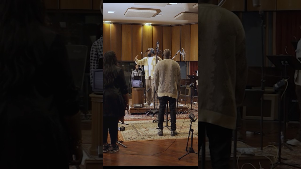 What If Kendrick Lamar Had A Choir At the Super Bowl Halftime Show?